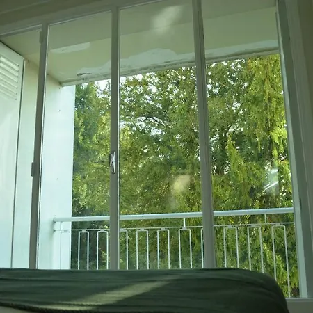 Charmant - Chambre Separee - 300m De La Gare Et Acces Direct Au Coeur Historique Apartmán Poitiers